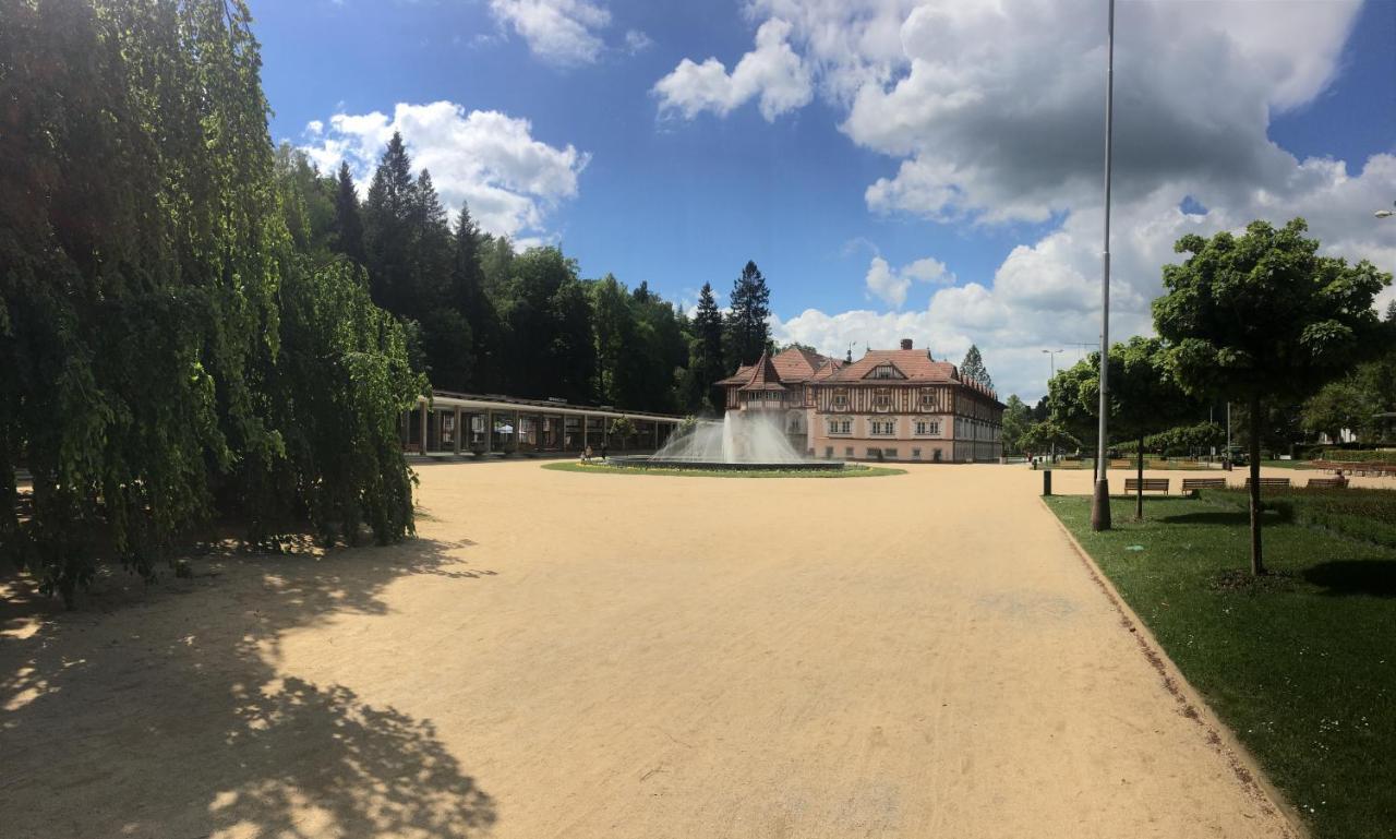 Ubytovani V Soukromi Luzne Luhačovice Exterior foto